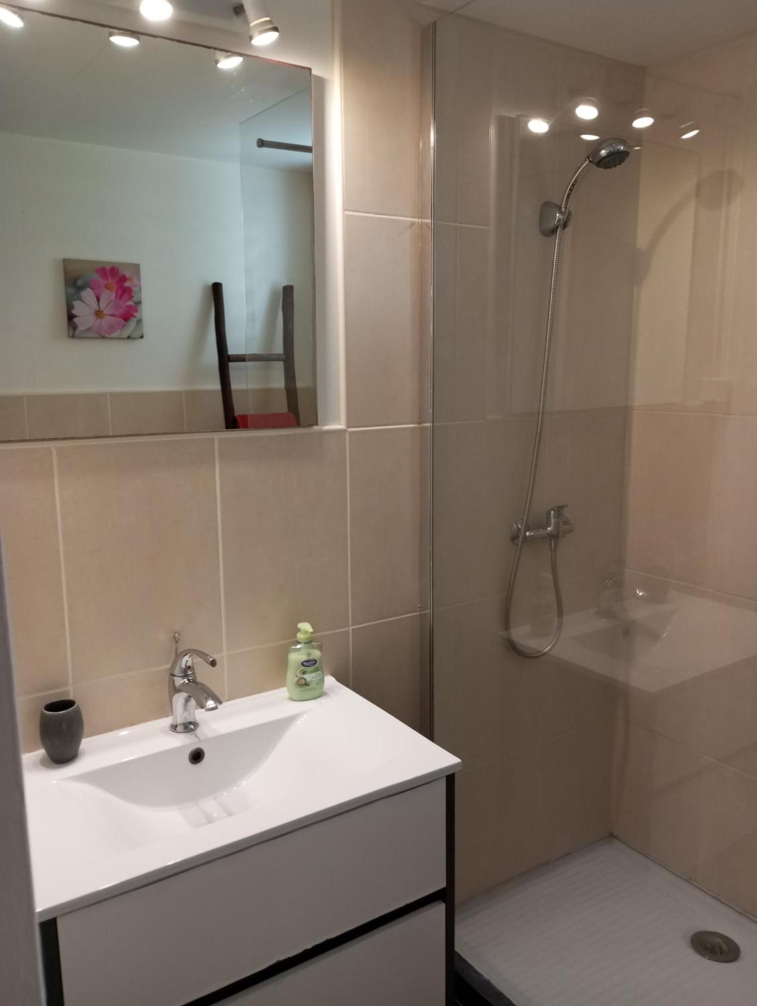לה גוסייר Bungalow Broceliande מראה חיצוני תמונה