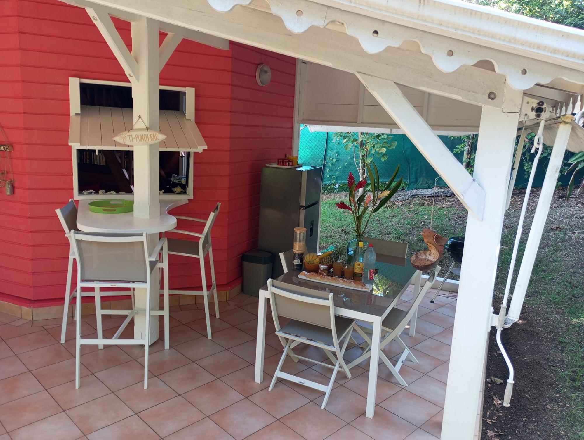 לה גוסייר Bungalow Broceliande מראה חיצוני תמונה