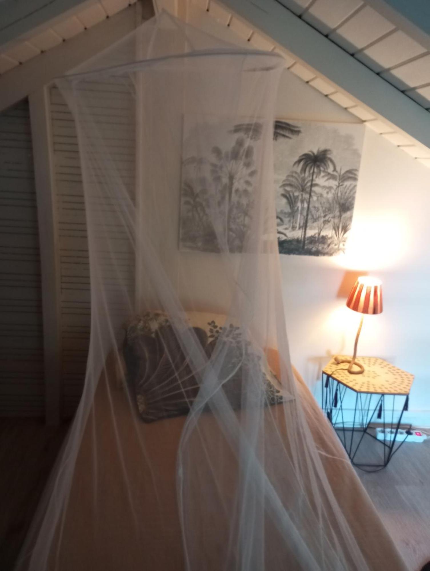 לה גוסייר Bungalow Broceliande מראה חיצוני תמונה